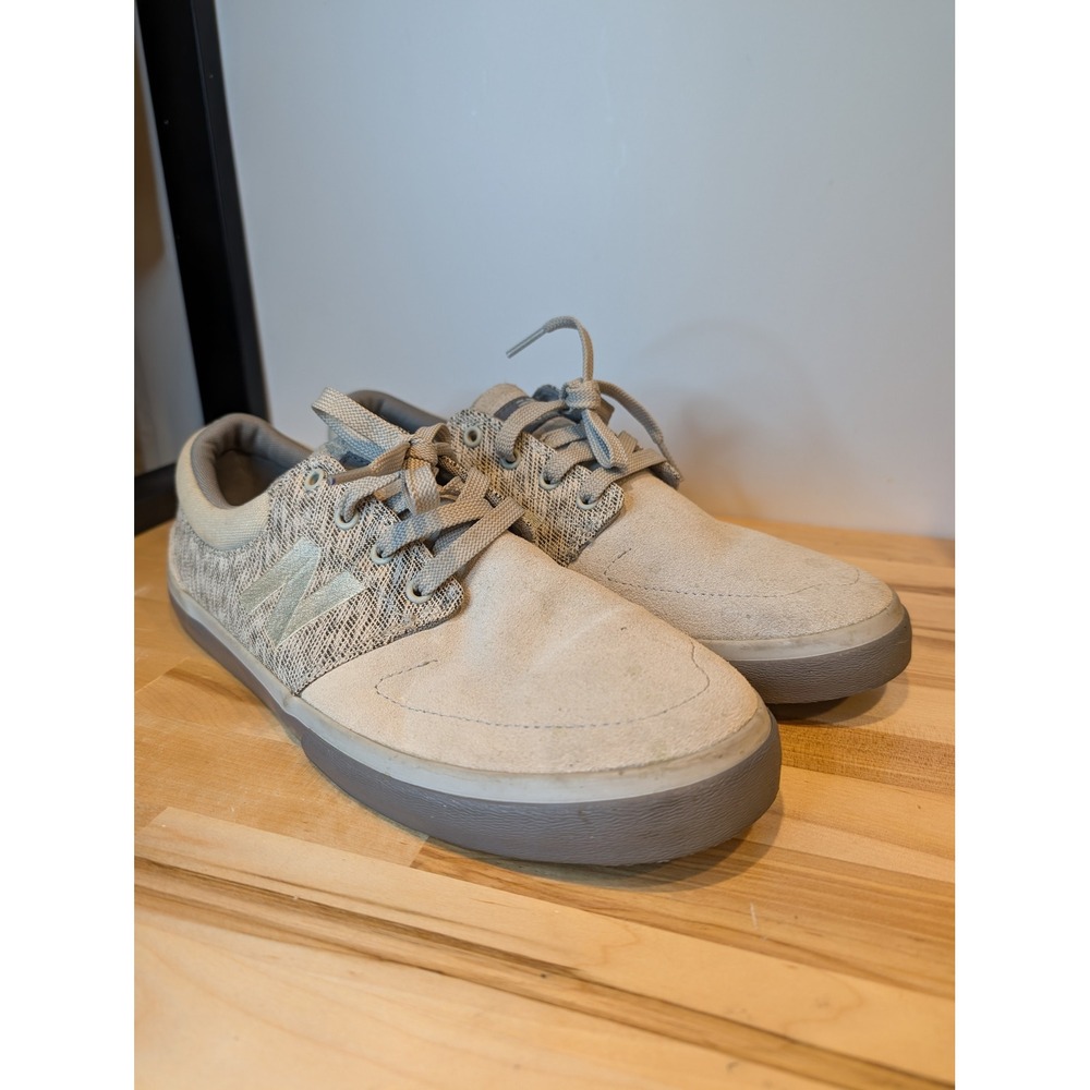 New Balance Suede Skate Shoes Sneakers‎ Casual Gray Low Top Size 9.5 B1